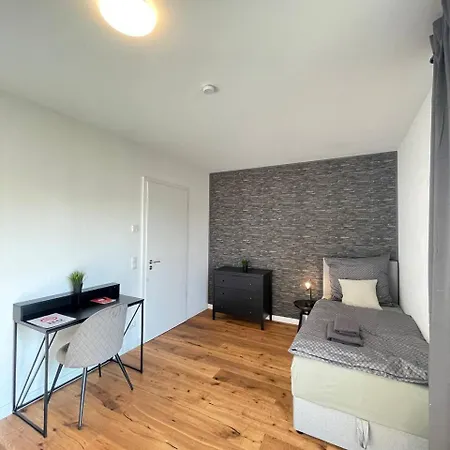 Fantastische Neue In Kruft!