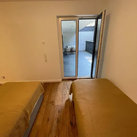 Apartment Fantastische Neue In Kruft! Kruft